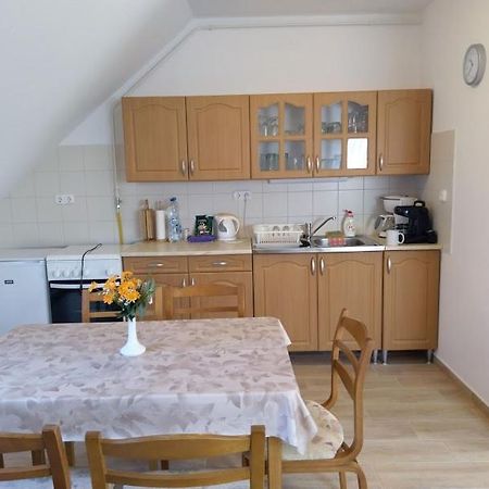 Foeveny Apartman Balatonudvari Exterior photo